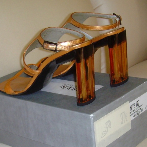 Monica by Magli Orange Metallic and Suede Strappy Heels 7.0 - Picture 10 of 14